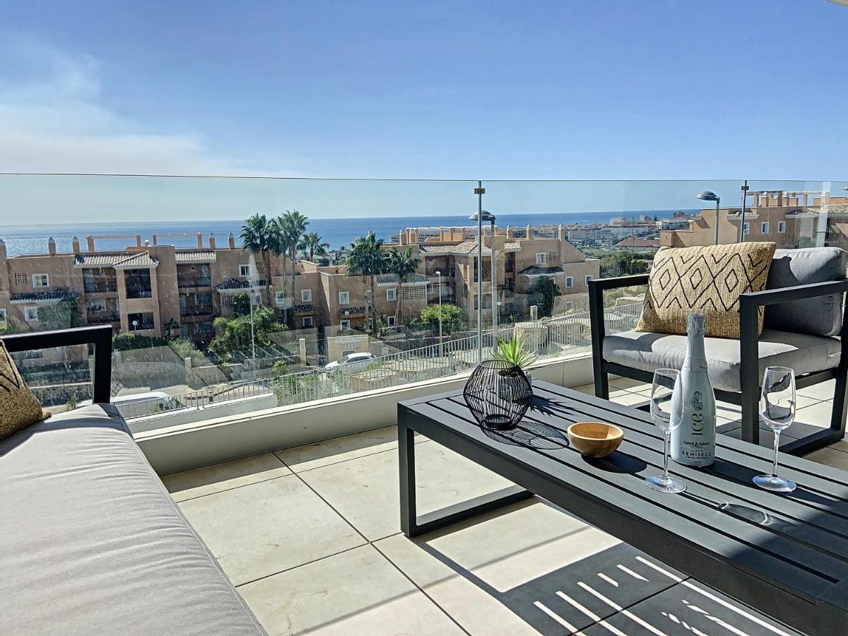 Via Celere 2330 Sea View Apartment Casares Buitenkant foto