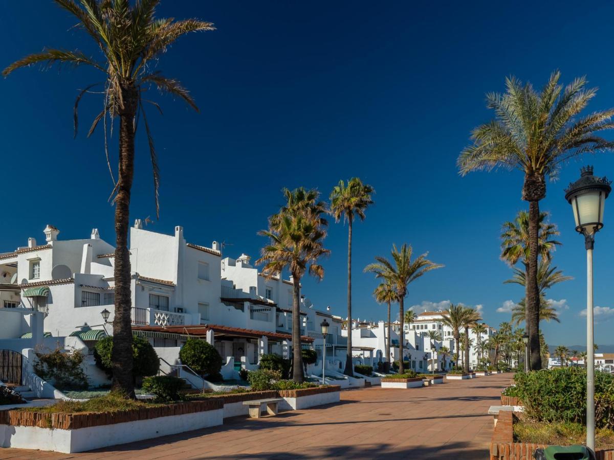 Via Celere 2330 Sea View Apartment Casares Buitenkant foto